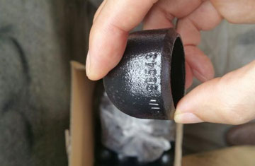 Stainless steel buttweld end cap forging